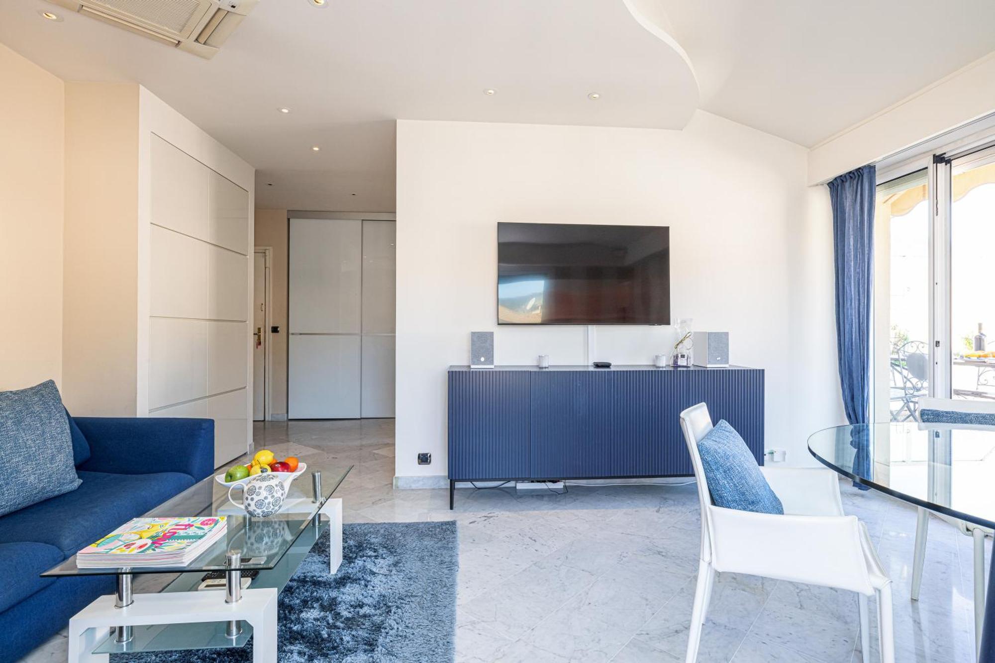 Victoria Bergamote Attic - Happy Rentals Menton Luaran gambar