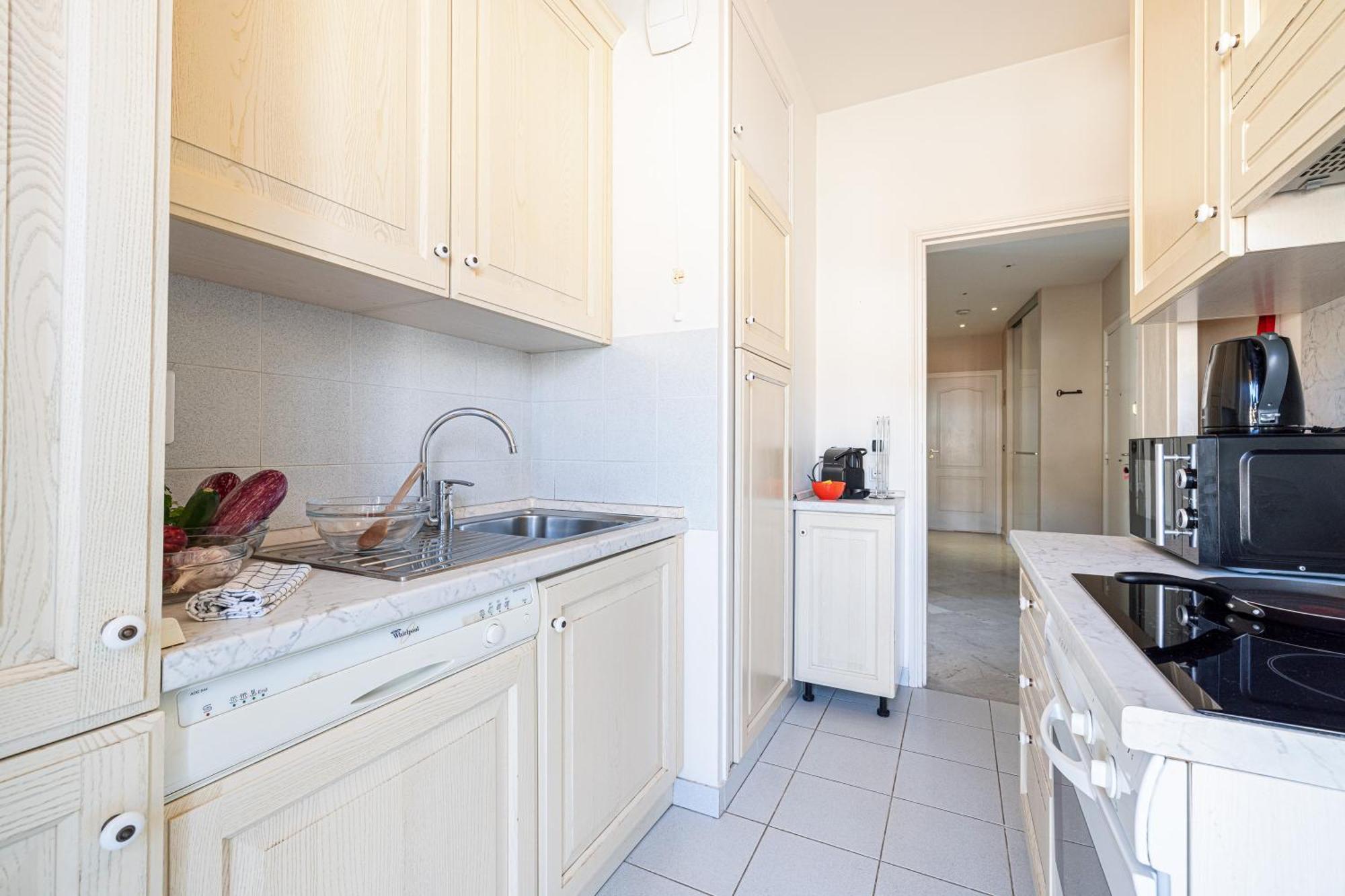 Victoria Bergamote Attic - Happy Rentals Menton Luaran gambar